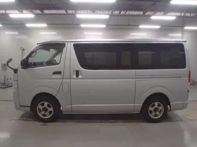 Toyota REGIUS ACE VAN