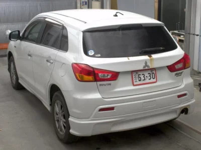 Mitsubishi RVR