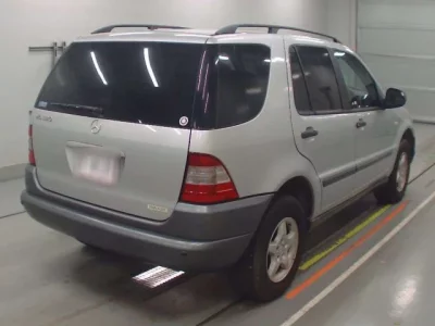 Mercedes-Benz ML CLASS