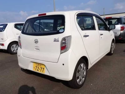 Daihatsu MIRA E S