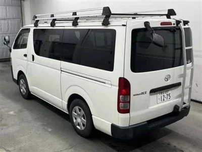 Toyota REGIUS ACE VAN