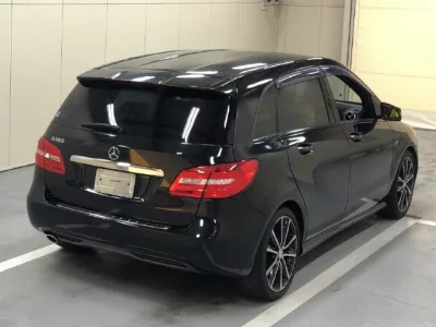 Mercedes-Benz B CLASS