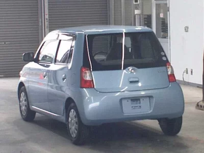 Daihatsu Esse