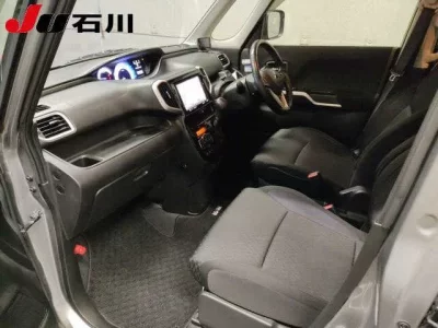 Mitsubishi DELICA D2