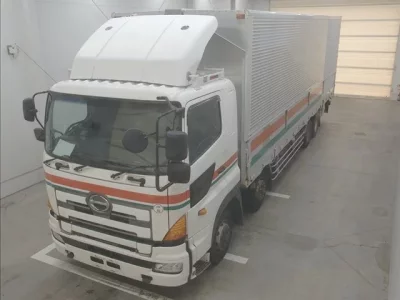 Hino TRUCK