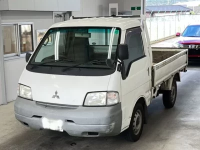 Mitsubishi DELICA TRUCK