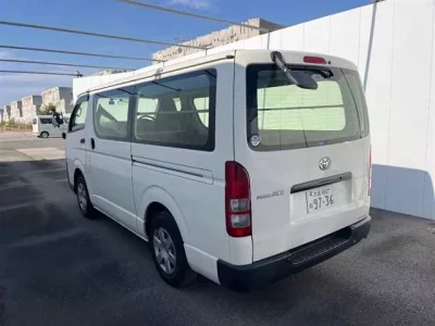 Toyota REGIUS ACE VAN