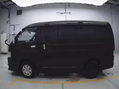 Toyota REGIUS ACE VAN