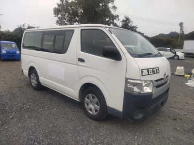 Toyota REGIUS ACE VAN