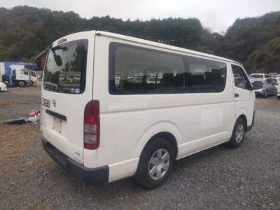 Toyota REGIUS ACE VAN