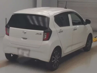 Daihatsu MIRA E S