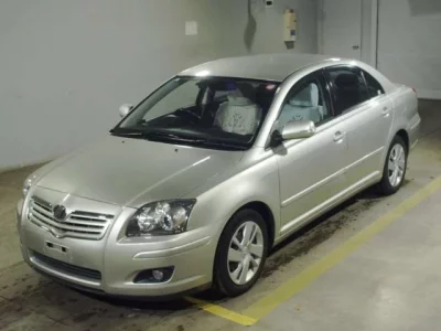 Toyota AVENSIS SEDAN