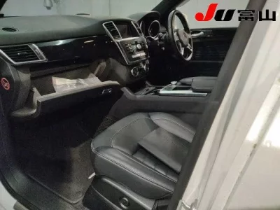 Mercedes-Benz ML CLASS