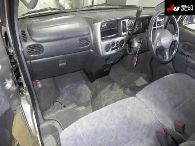 Daihatsu ATRAI SEVEN