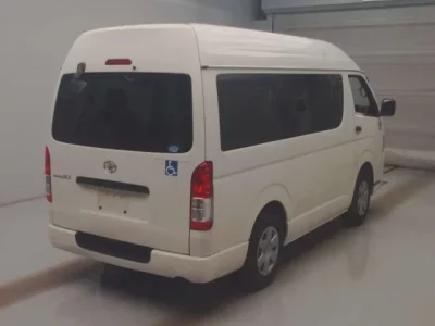 Toyota REGIUS ACE VAN