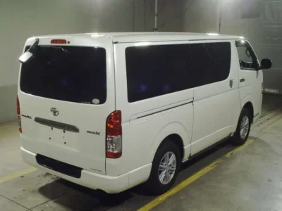 Toyota REGIUS ACE VAN