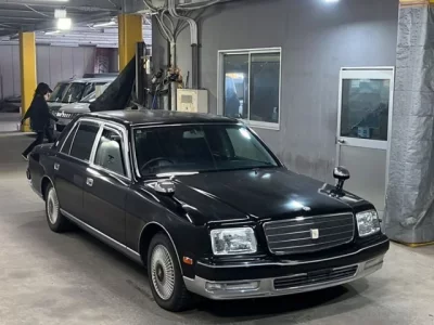 Toyota CENTURY