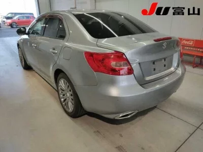 Suzuki KIZASHI