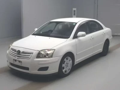 Toyota AVENSIS SEDAN