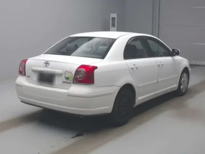 Toyota AVENSIS SEDAN