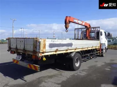 Mitsubishi FUSO FIGHTER