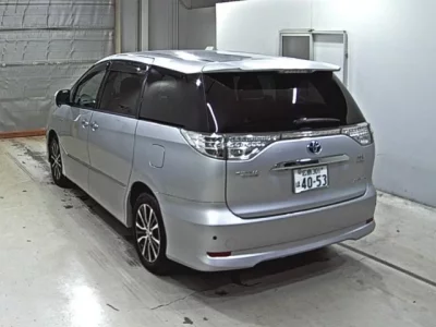 Toyota ESTIMA HYBRID