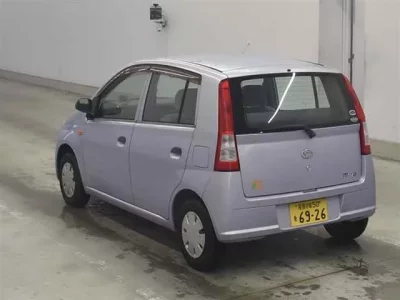 Daihatsu MIRA