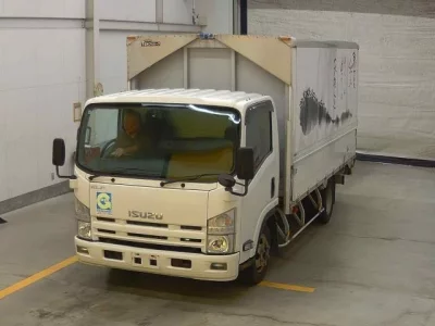 Isuzu ELF