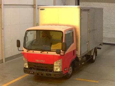 Isuzu ELF