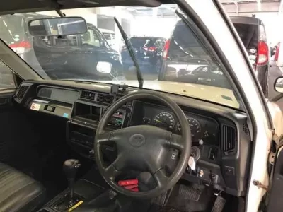 Toyota CROWN COMFORT