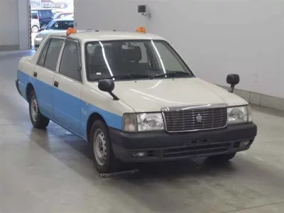 Toyota CROWN COMFORT