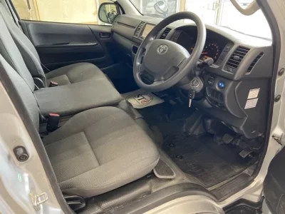 Toyota REGIUS ACE VAN