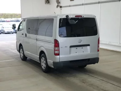 Toyota REGIUS ACE VAN