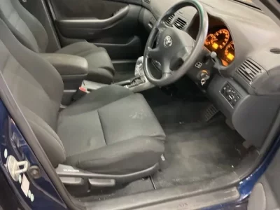 Toyota AVENSIS SEDAN