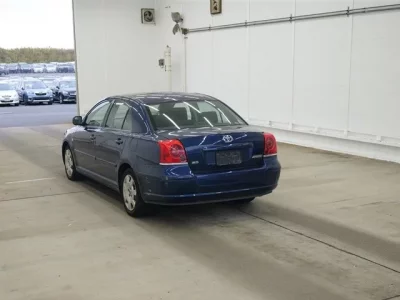 Toyota AVENSIS SEDAN