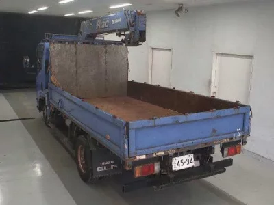 Isuzu ELF