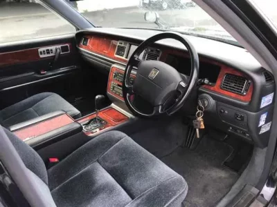 Toyota CENTURY