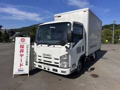 Isuzu ELF