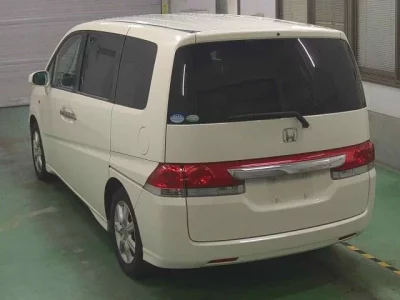 Honda STEP WAGON
