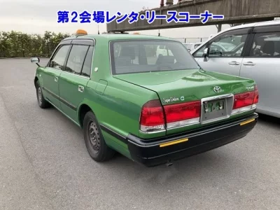 Toyota CROWN COMFORT