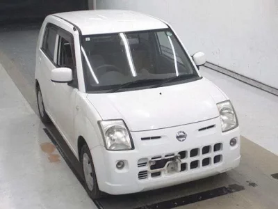 Nissan PINO