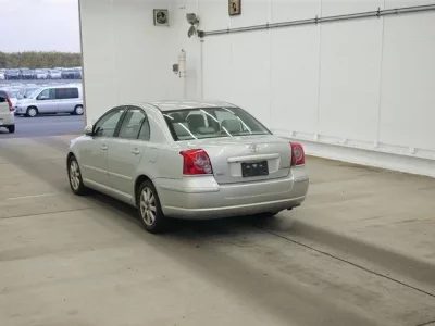 Toyota AVENSIS SEDAN