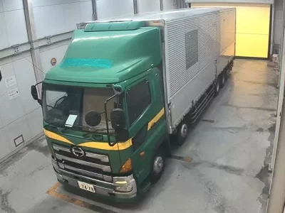 Hino TRUCK