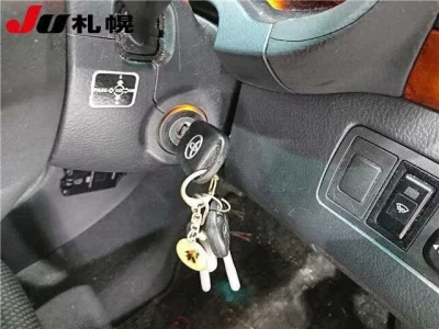 Toyota AVENSIS SEDAN