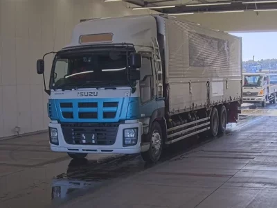 Isuzu GIGA