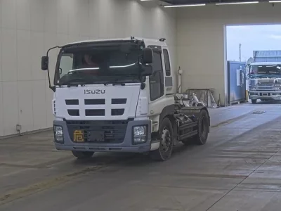 Isuzu GIGA