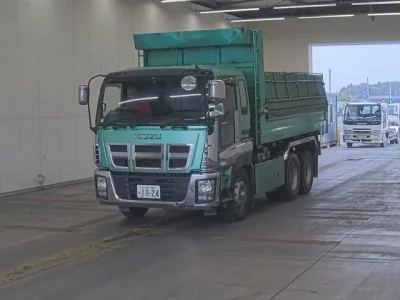 Isuzu GIGA