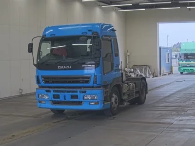 Isuzu GIGA