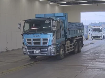 Isuzu GIGA