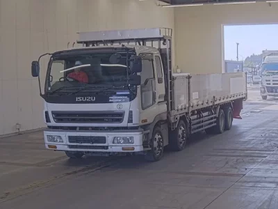Isuzu GIGA